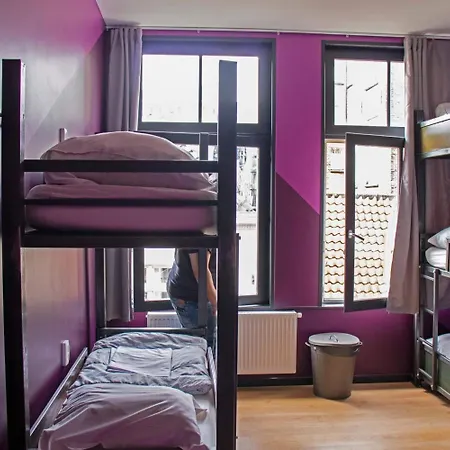 Amsterdam Hostel Leidseplein-2